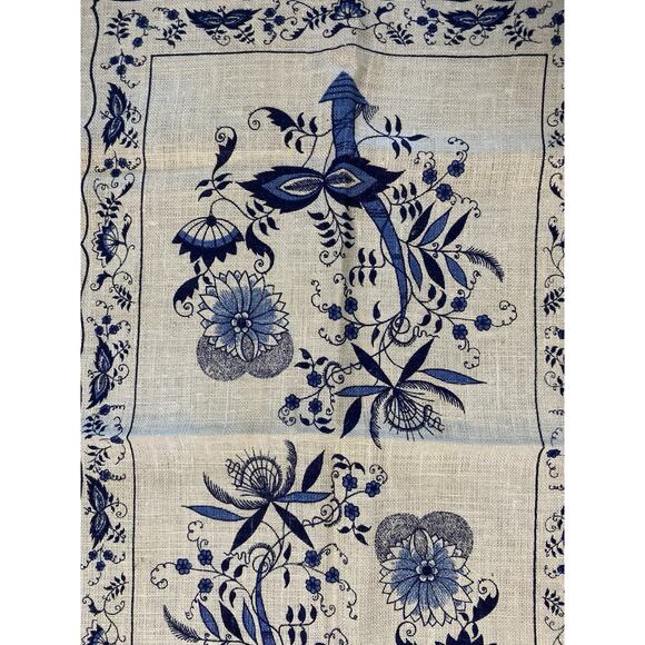 Midcentury Vintage Kay Dee Blue Onion Linen Tea Towel Wall Hanging 31"x17" - Picture 2 of 4